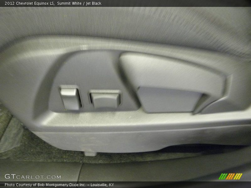 Summit White / Jet Black 2012 Chevrolet Equinox LS