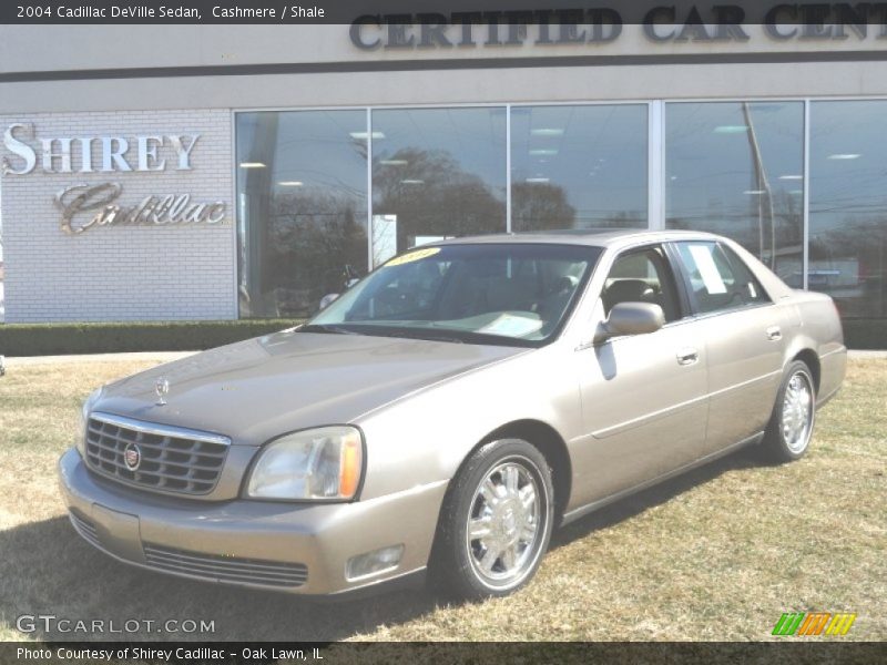 Cashmere / Shale 2004 Cadillac DeVille Sedan