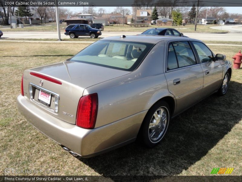 Cashmere / Shale 2004 Cadillac DeVille Sedan