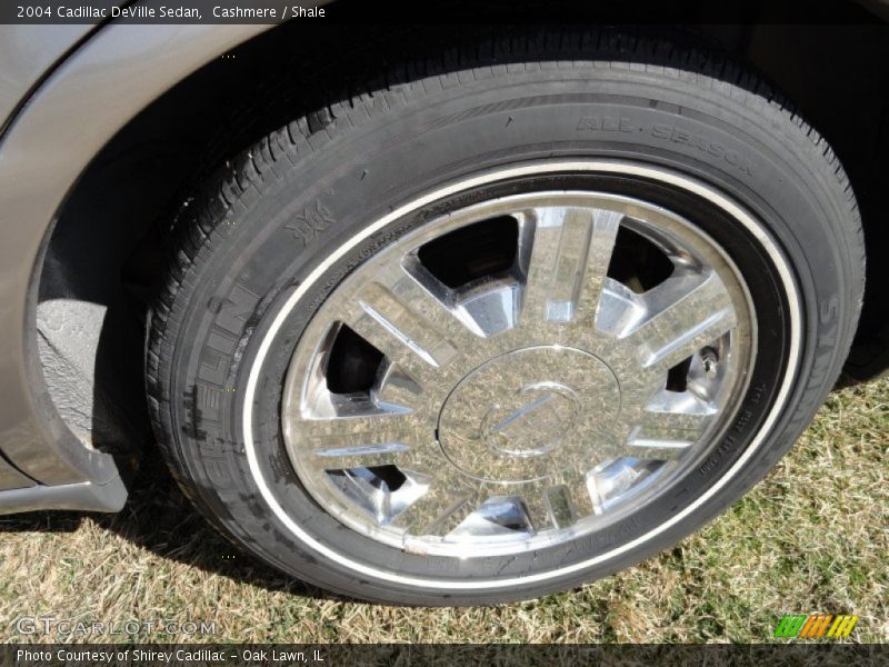 Cashmere / Shale 2004 Cadillac DeVille Sedan