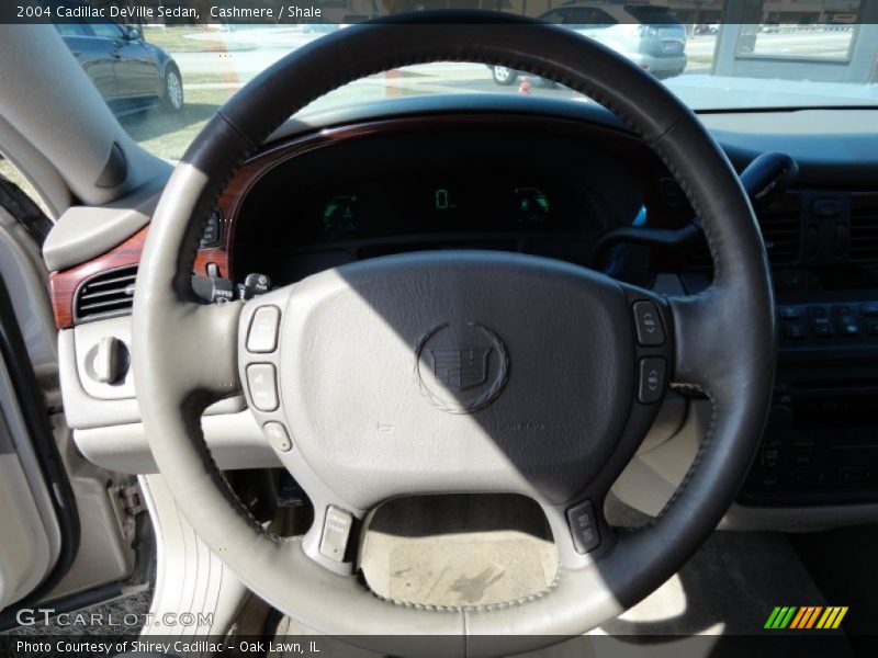 Cashmere / Shale 2004 Cadillac DeVille Sedan