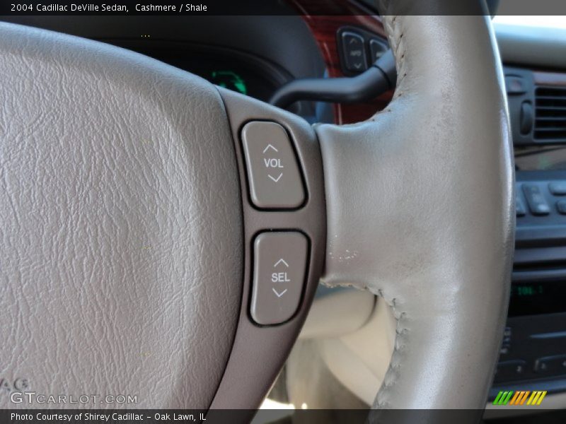 Cashmere / Shale 2004 Cadillac DeVille Sedan