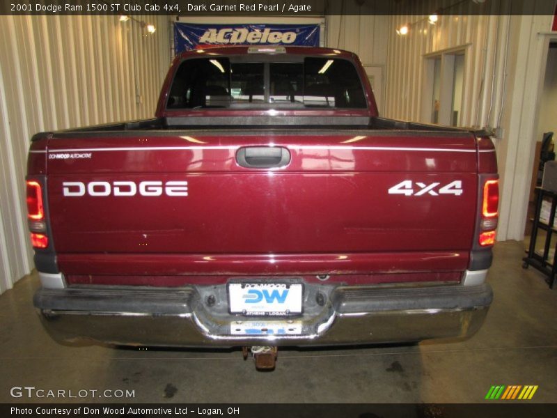 Dark Garnet Red Pearl / Agate 2001 Dodge Ram 1500 ST Club Cab 4x4