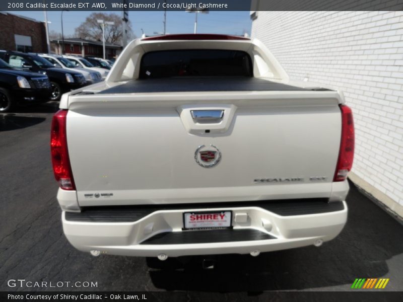 White Diamond / Cocoa/Light Cashmere 2008 Cadillac Escalade EXT AWD