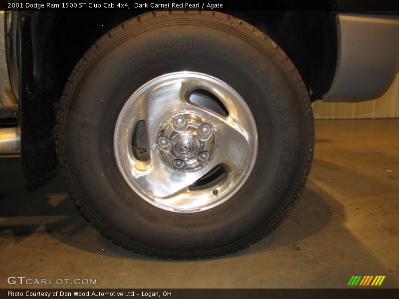 Dark Garnet Red Pearl / Agate 2001 Dodge Ram 1500 ST Club Cab 4x4