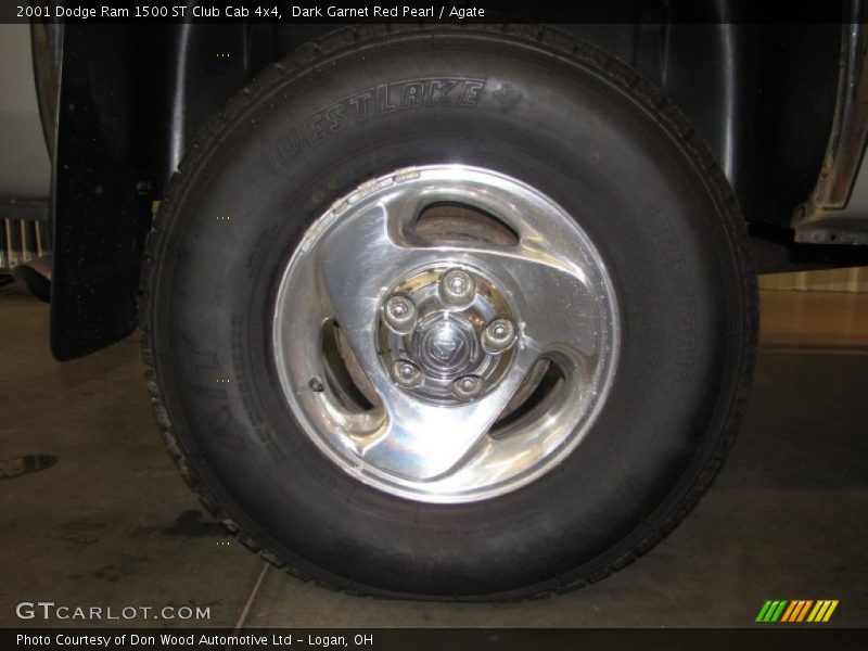 Dark Garnet Red Pearl / Agate 2001 Dodge Ram 1500 ST Club Cab 4x4