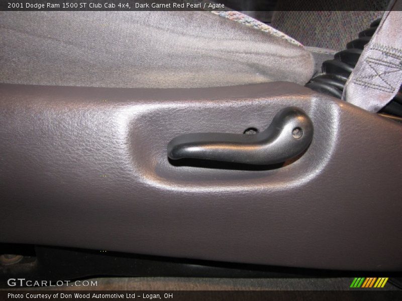 Dark Garnet Red Pearl / Agate 2001 Dodge Ram 1500 ST Club Cab 4x4
