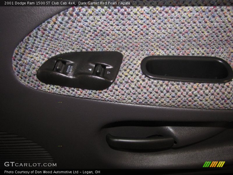 Dark Garnet Red Pearl / Agate 2001 Dodge Ram 1500 ST Club Cab 4x4