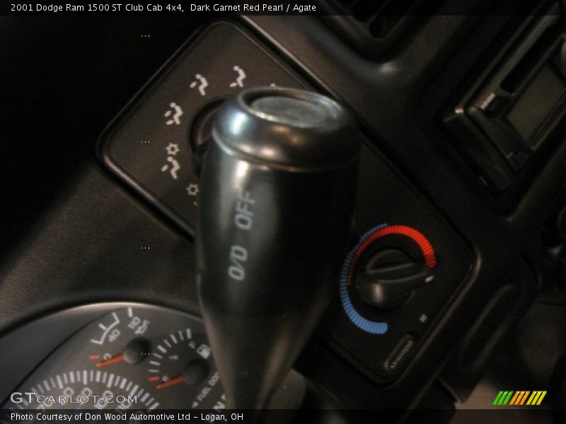 Dark Garnet Red Pearl / Agate 2001 Dodge Ram 1500 ST Club Cab 4x4
