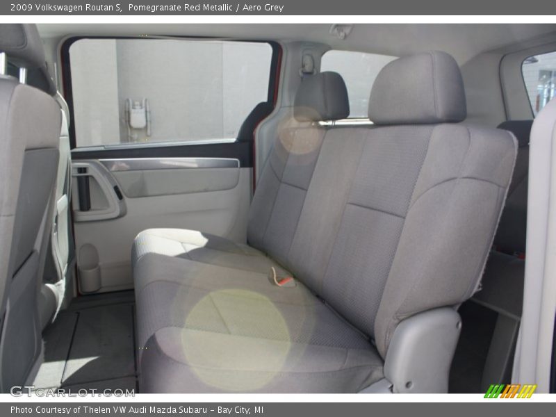 Pomegranate Red Metallic / Aero Grey 2009 Volkswagen Routan S