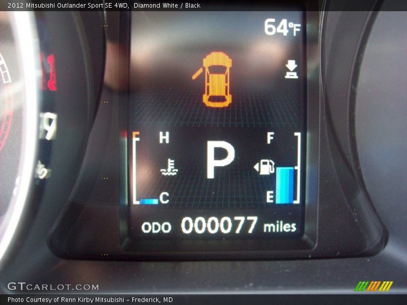 Diamond White / Black 2012 Mitsubishi Outlander Sport SE 4WD