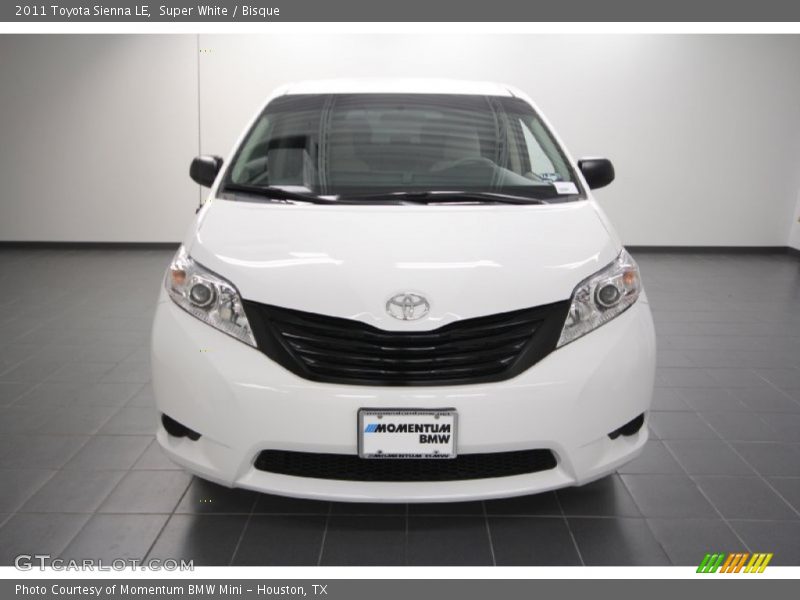 Super White / Bisque 2011 Toyota Sienna LE