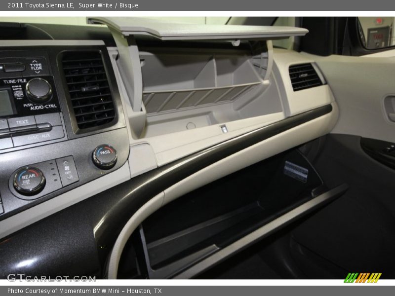 Super White / Bisque 2011 Toyota Sienna LE