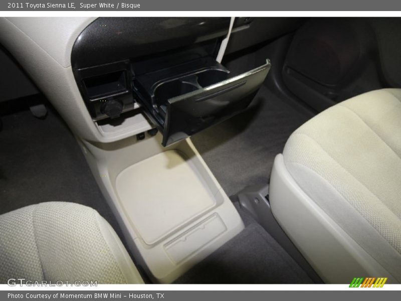 Super White / Bisque 2011 Toyota Sienna LE