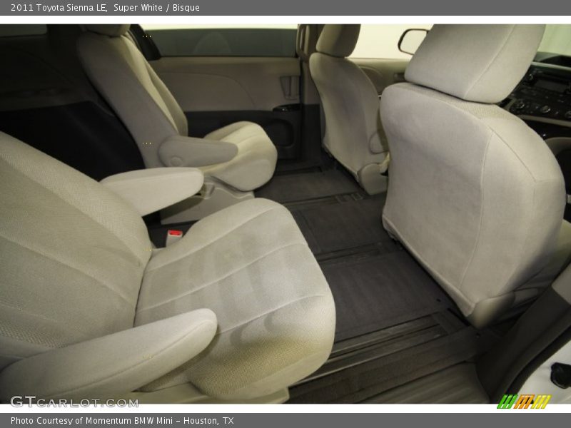 Super White / Bisque 2011 Toyota Sienna LE