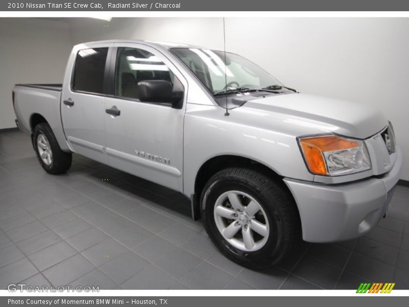 Radiant Silver / Charcoal 2010 Nissan Titan SE Crew Cab