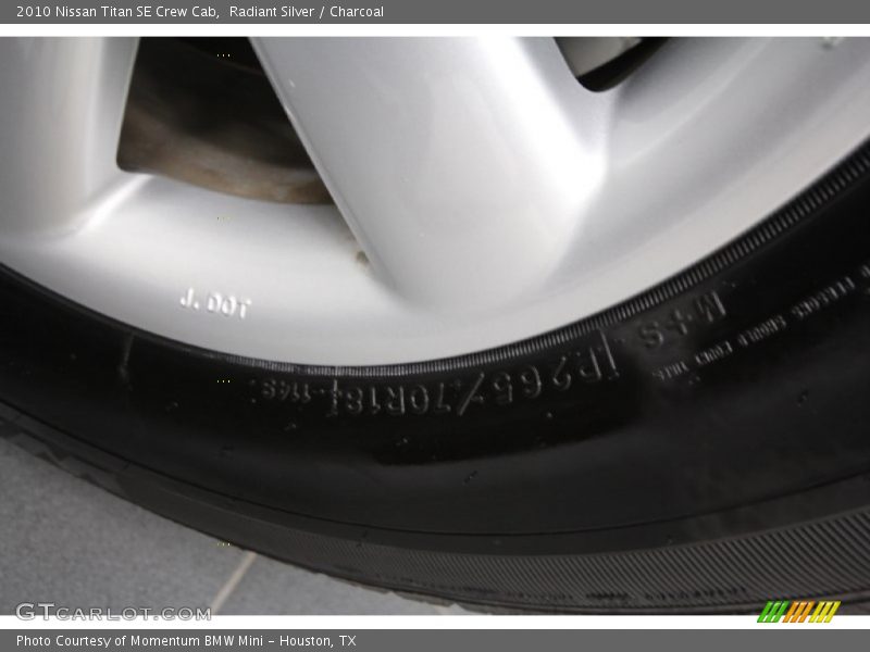 Radiant Silver / Charcoal 2010 Nissan Titan SE Crew Cab