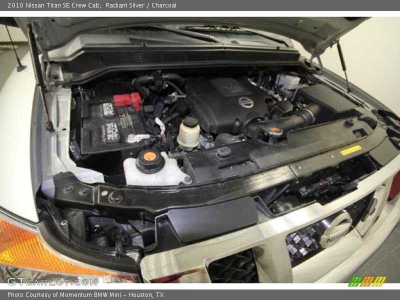 Radiant Silver / Charcoal 2010 Nissan Titan SE Crew Cab