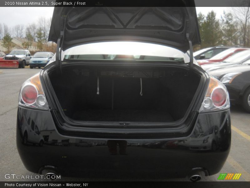 Super Black / Frost 2010 Nissan Altima 2.5