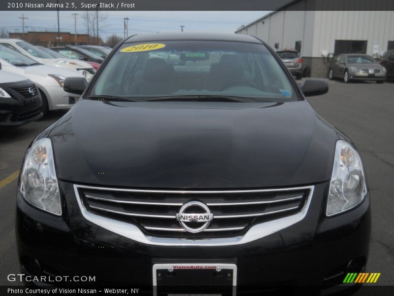 Super Black / Frost 2010 Nissan Altima 2.5