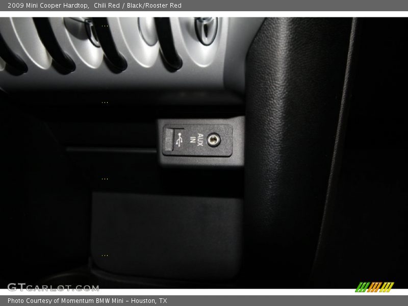 Chili Red / Black/Rooster Red 2009 Mini Cooper Hardtop