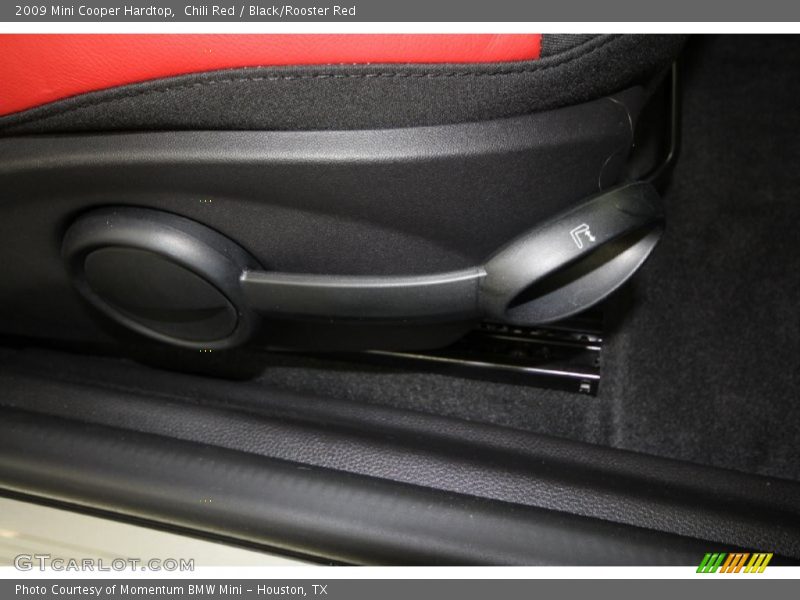 Chili Red / Black/Rooster Red 2009 Mini Cooper Hardtop