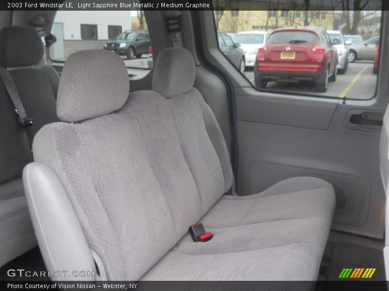 Light Sapphire Blue Metallic / Medium Graphite 2003 Ford Windstar LE