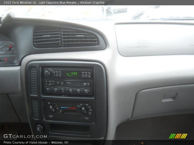 Light Sapphire Blue Metallic / Medium Graphite 2003 Ford Windstar LE