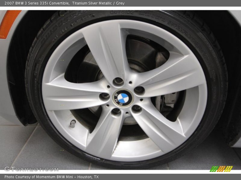  2007 3 Series 335i Convertible Wheel