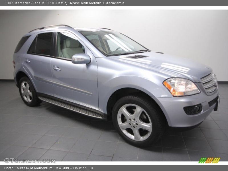 Front 3/4 View of 2007 ML 350 4Matic