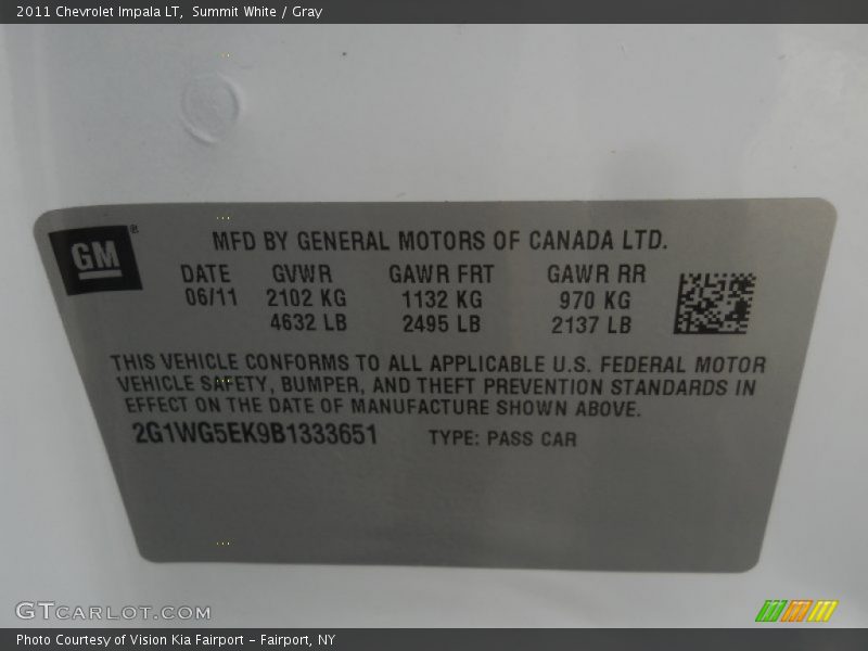 Summit White / Gray 2011 Chevrolet Impala LT