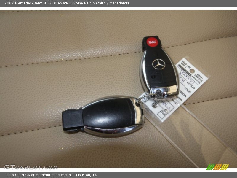 Keys of 2007 ML 350 4Matic