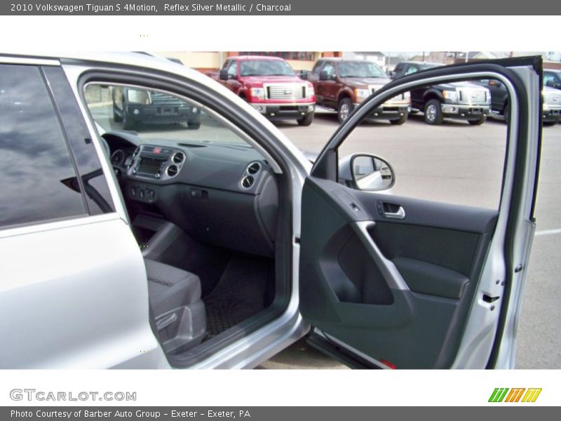 Reflex Silver Metallic / Charcoal 2010 Volkswagen Tiguan S 4Motion