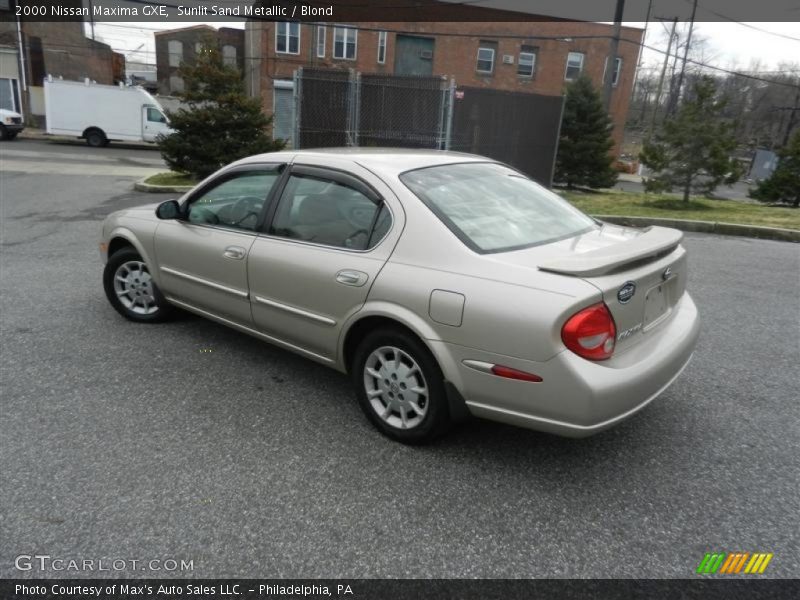 Sunlit Sand Metallic / Blond 2000 Nissan Maxima GXE