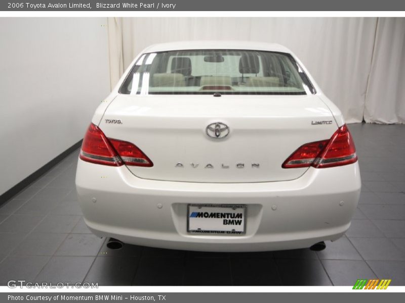 Blizzard White Pearl / Ivory 2006 Toyota Avalon Limited