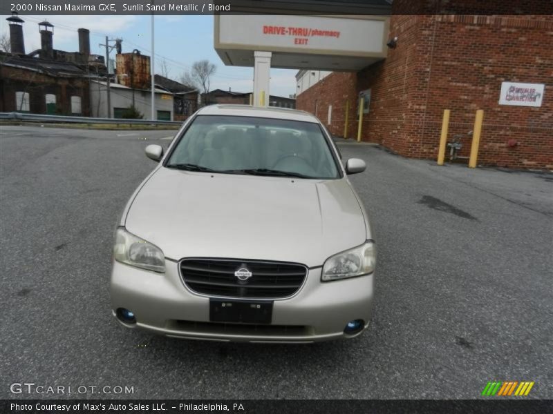 Sunlit Sand Metallic / Blond 2000 Nissan Maxima GXE