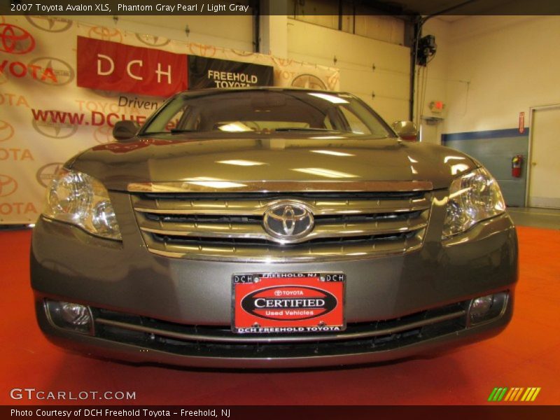 Phantom Gray Pearl / Light Gray 2007 Toyota Avalon XLS