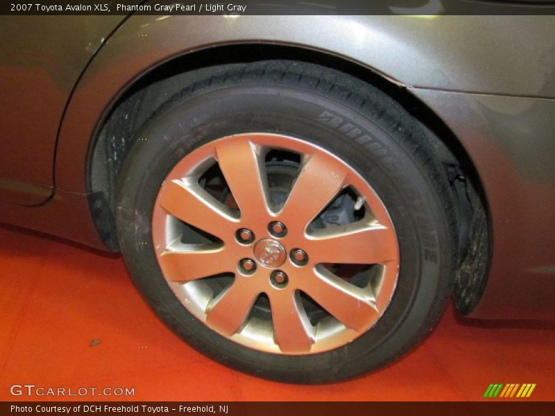 Phantom Gray Pearl / Light Gray 2007 Toyota Avalon XLS