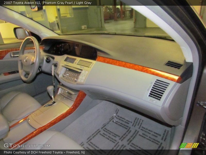 Phantom Gray Pearl / Light Gray 2007 Toyota Avalon XLS