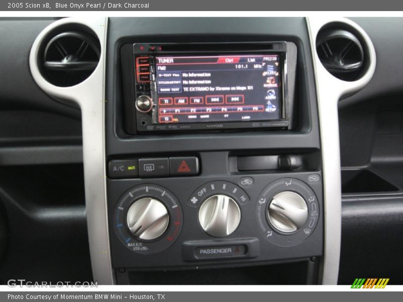 Blue Onyx Pearl / Dark Charcoal 2005 Scion xB
