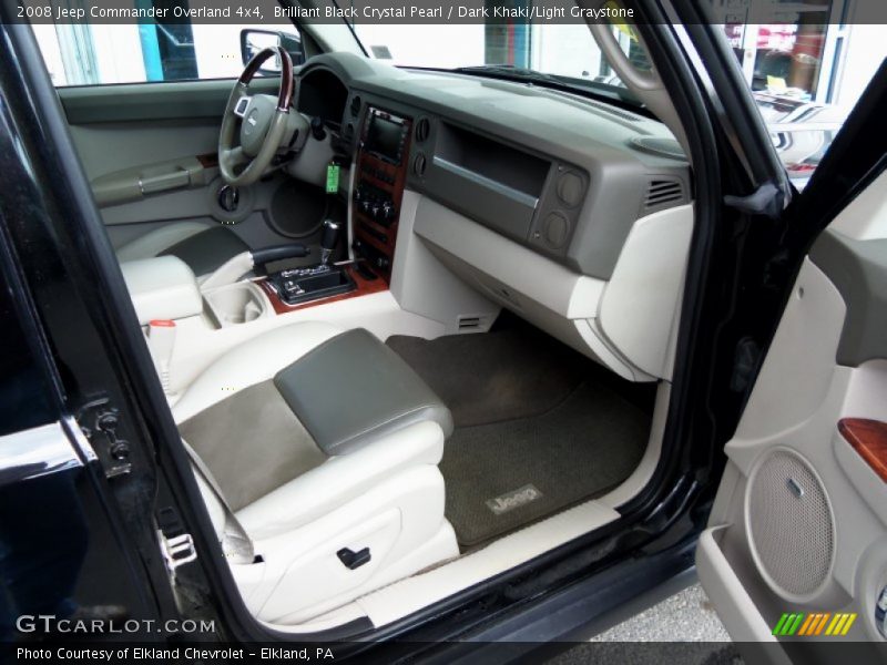  2008 Commander Overland 4x4 Dark Khaki/Light Graystone Interior