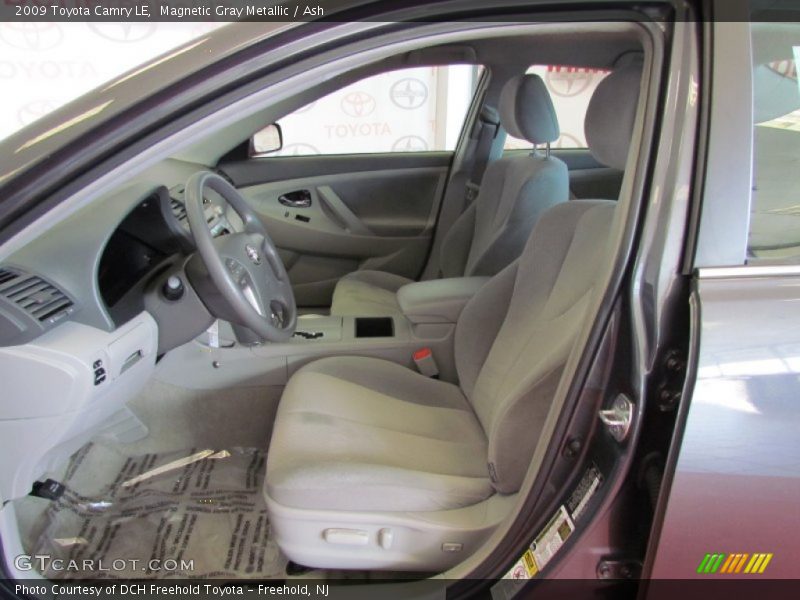 Magnetic Gray Metallic / Ash 2009 Toyota Camry LE