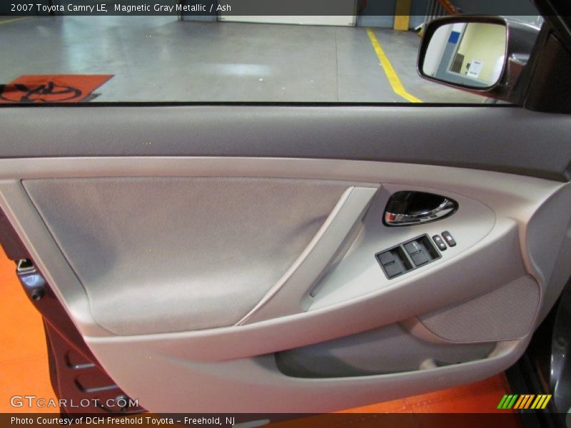 Magnetic Gray Metallic / Ash 2007 Toyota Camry LE