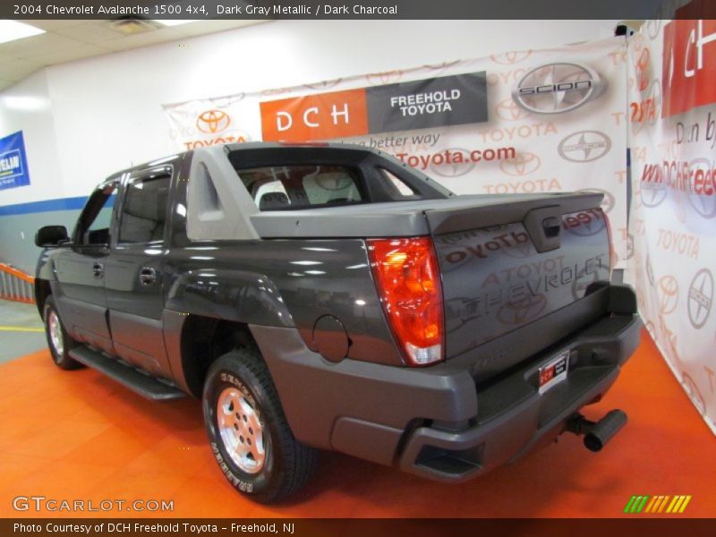 Dark Gray Metallic / Dark Charcoal 2004 Chevrolet Avalanche 1500 4x4