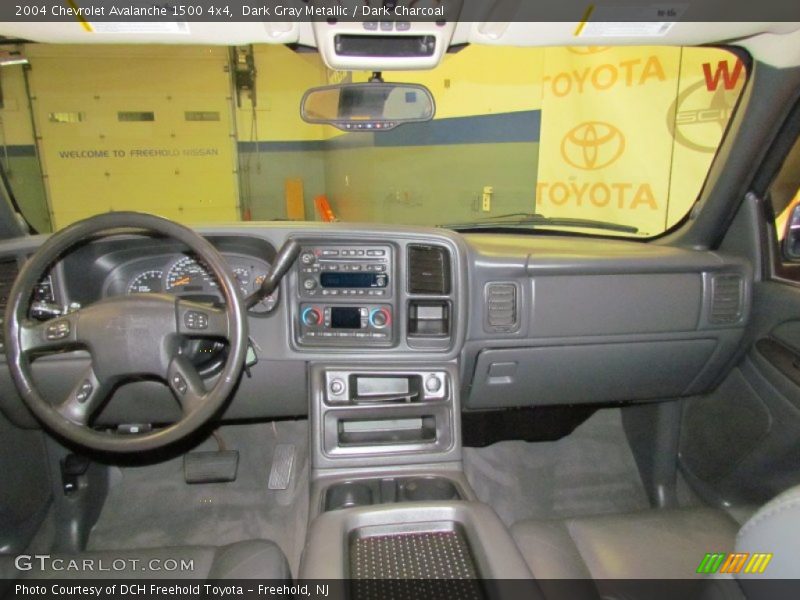 Dark Gray Metallic / Dark Charcoal 2004 Chevrolet Avalanche 1500 4x4