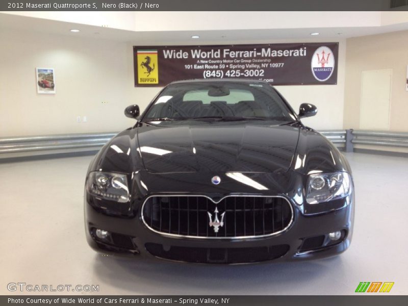 Nero (Black) / Nero 2012 Maserati Quattroporte S