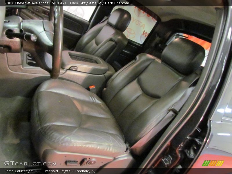 Dark Gray Metallic / Dark Charcoal 2004 Chevrolet Avalanche 1500 4x4