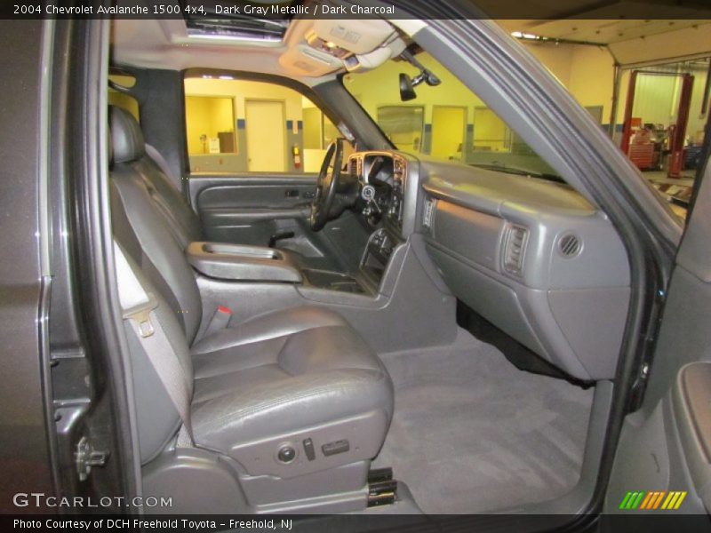 Dark Gray Metallic / Dark Charcoal 2004 Chevrolet Avalanche 1500 4x4