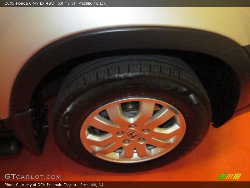 Satin Silver Metallic / Black 2005 Honda CR-V EX 4WD