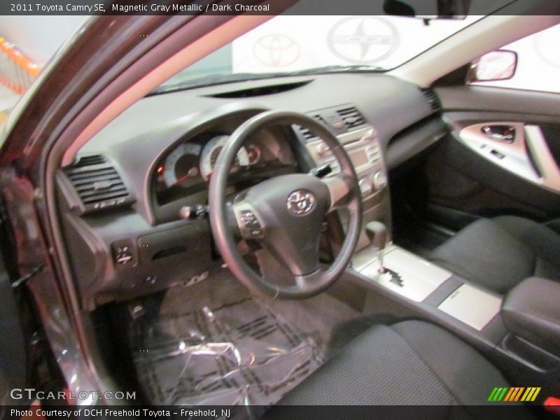 Magnetic Gray Metallic / Dark Charcoal 2011 Toyota Camry SE